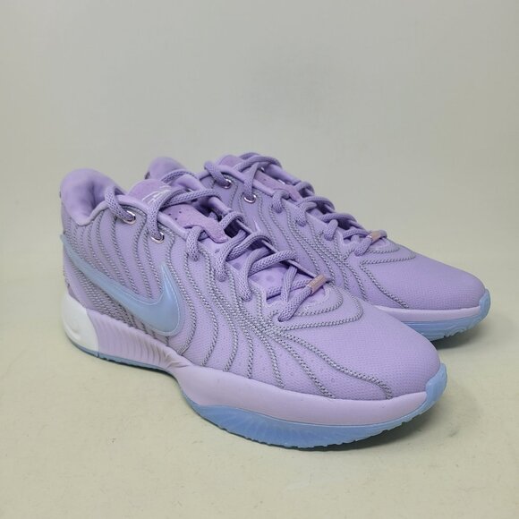 Nike LeBron James XXI 21 Easter Serenity Men’s Size 10.5 Barely Grape Shoes